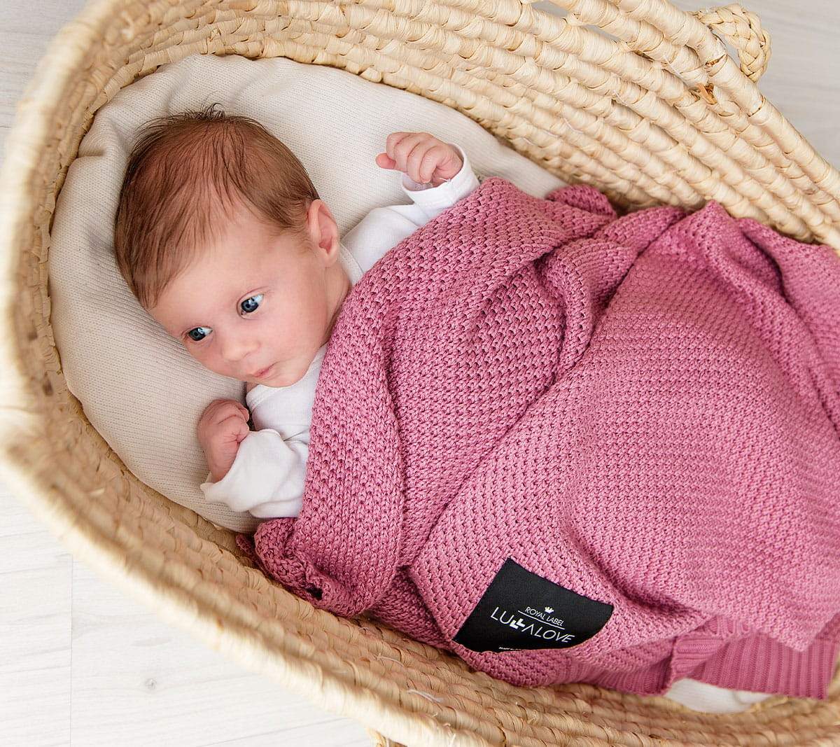Pink snuggle blanket shop